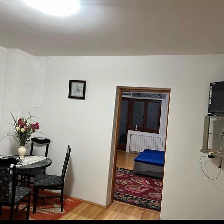 Almira Mujcic Apartamento Sarajevo Exterior foto